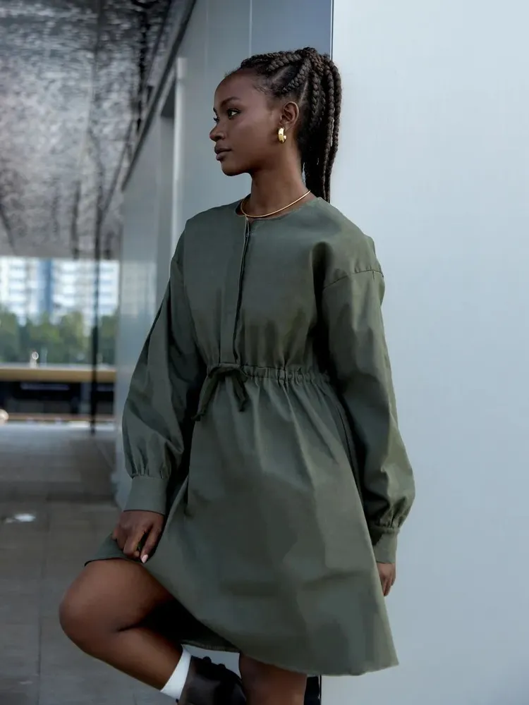 Платье Женский Makars зеленый, хаки платье-рубашка Повседневный Длинный Джинс, размер универсальный, 42 Пуговицы оверсайз Миди