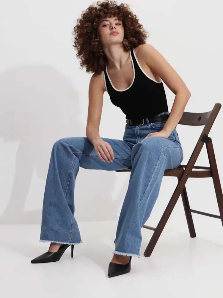 Джинсы Женский Tallerance голубой меланж, голубой прямые, широкие Хлопок, размер 46 прямой Пуговицы, Молния Высокая Карманы, рост 180-195 Турция На любой сезон Повседневный