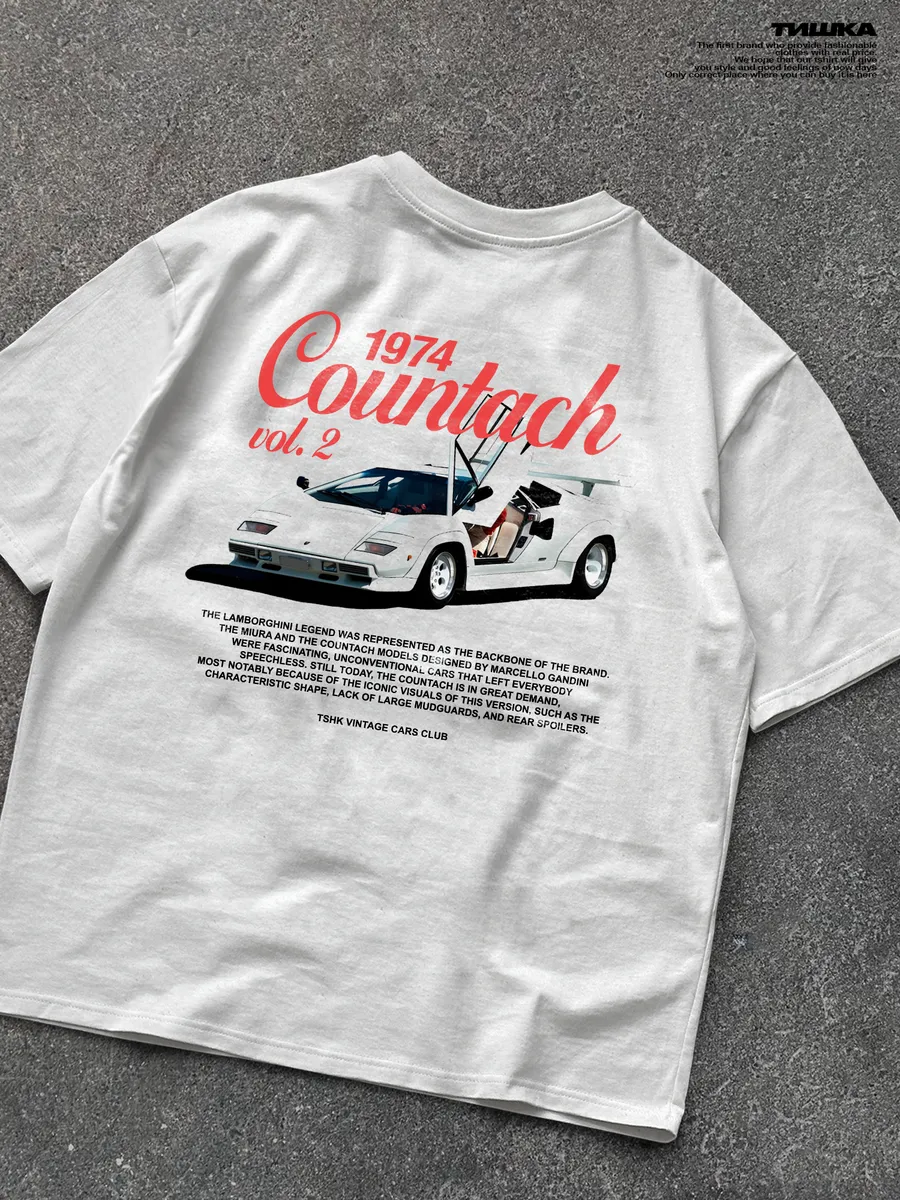 Винтажная футболка с машиной lamborghini