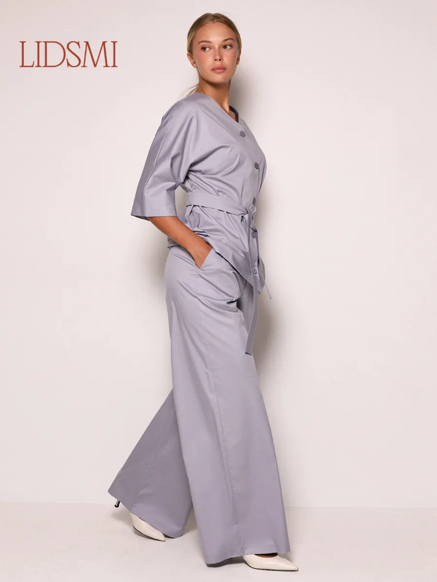 Медицинский СТРЕЙЧ костюм с блузой-трансформером DOUBLE