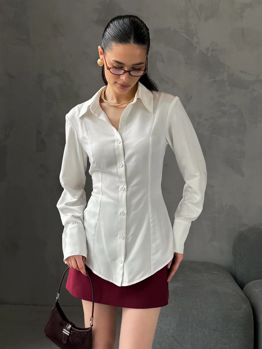 Приталенная рубашка удлиненная