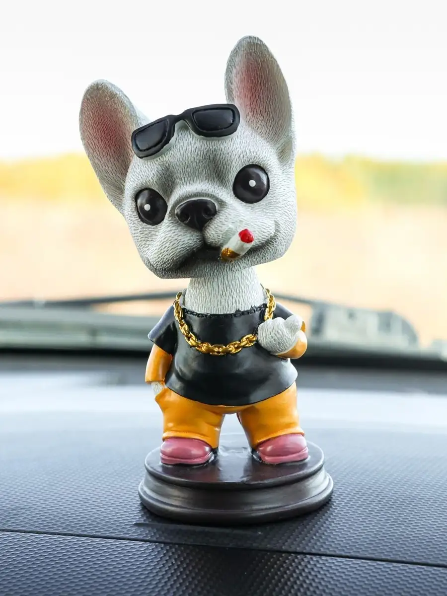Игрушка на панель авто, собака на авто, качающая головой