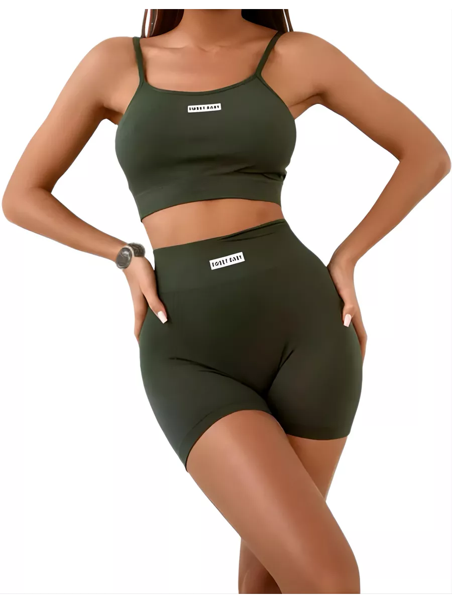 Спортивный бесшовный костюм для фитнеса