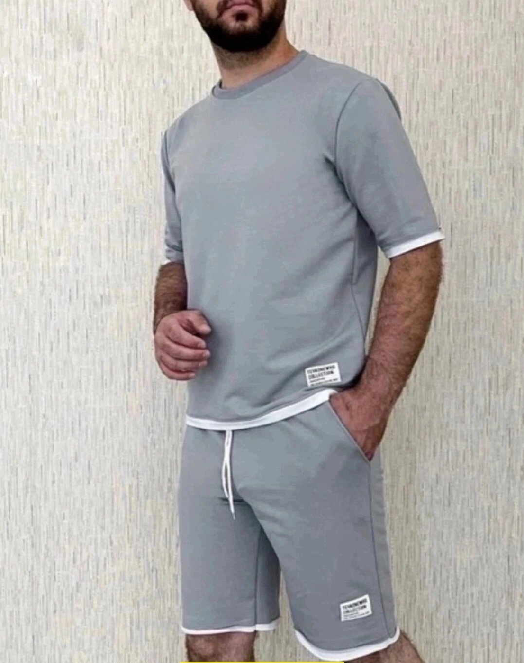 Костюм спортивный