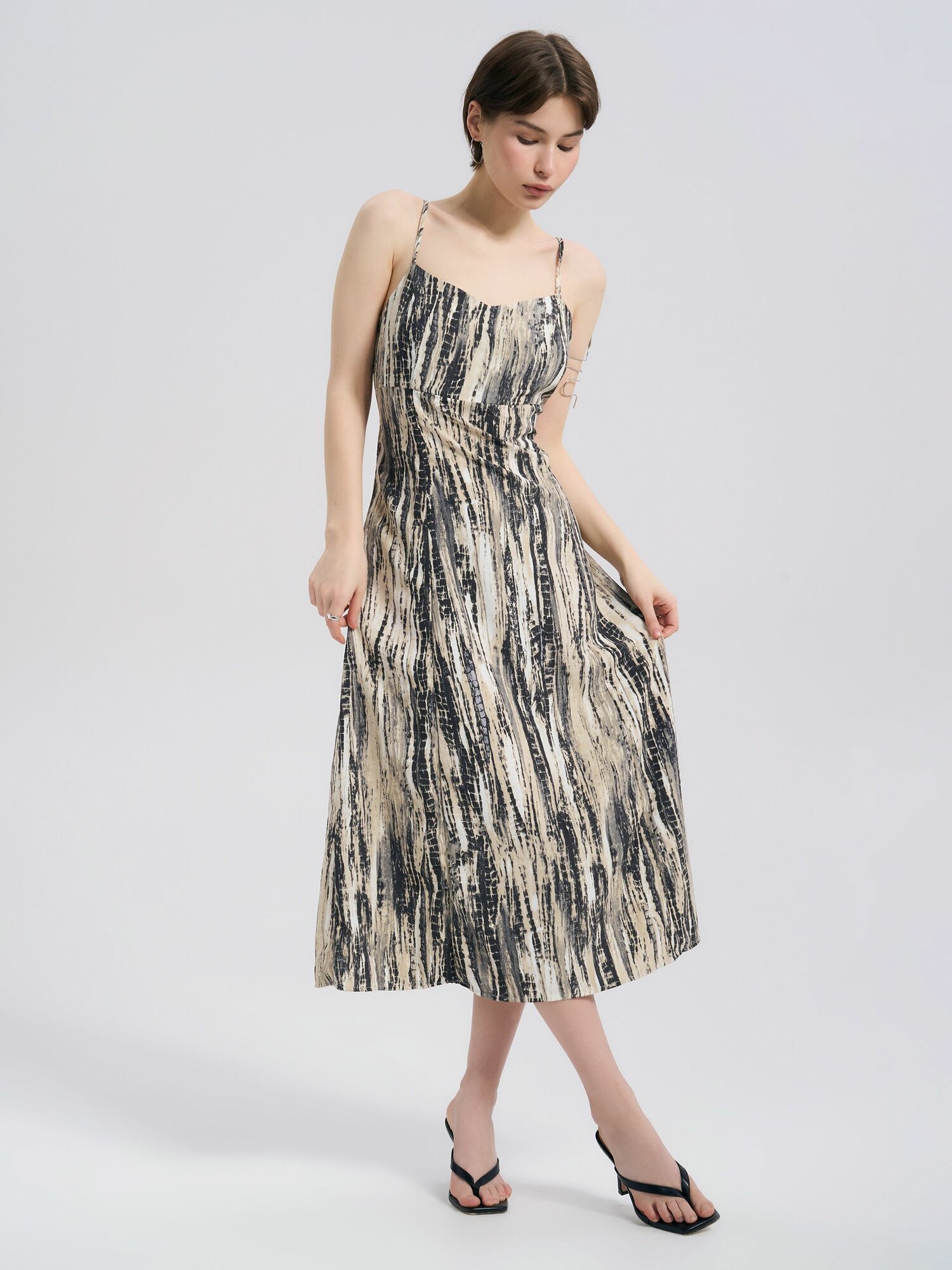 Платье ТВОЕ Весна-лето 2025